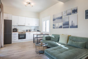 Attiki Metro Top Floor By Greece Apartments